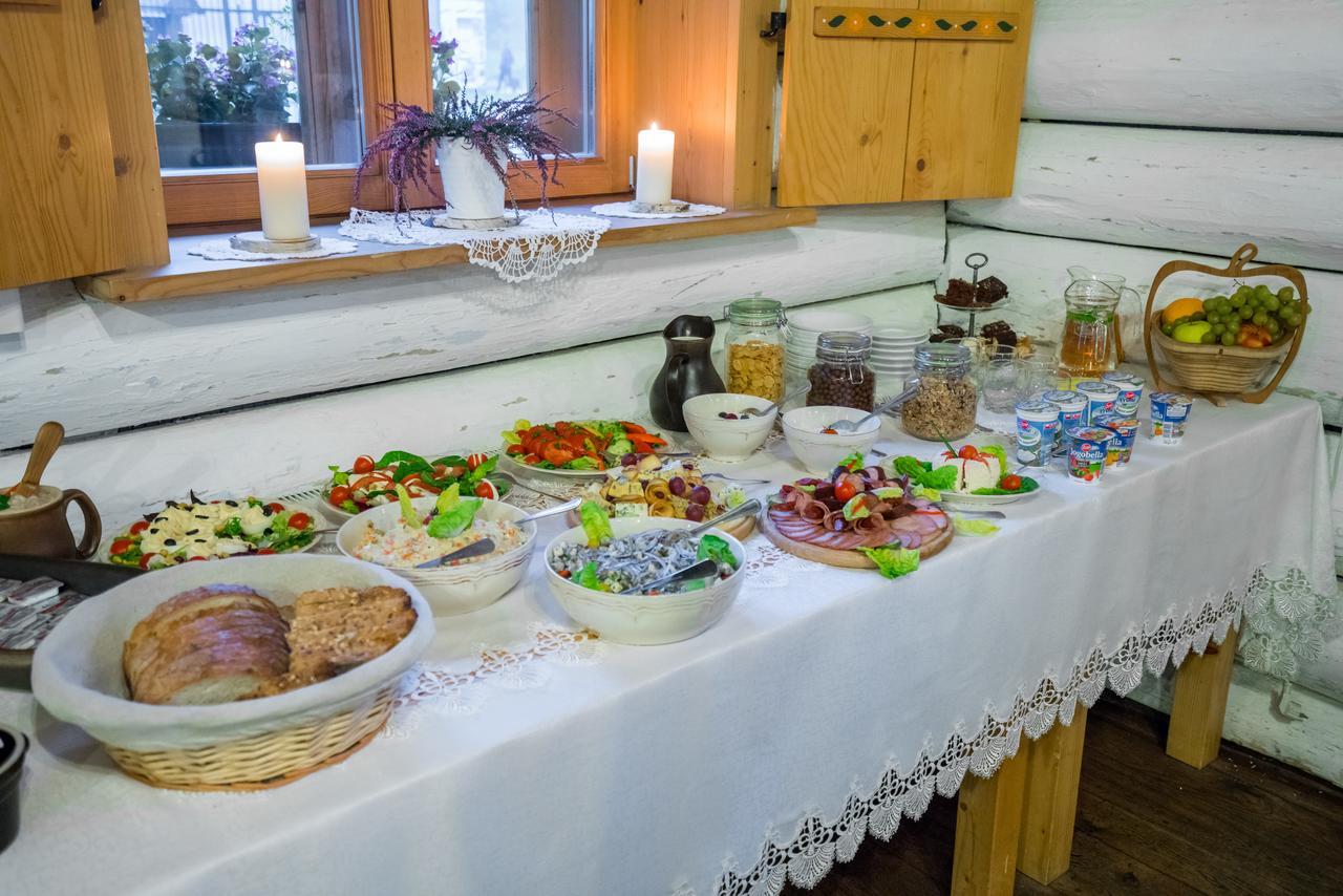 Miasteczko Galicyjskie Acomodação com café da manhã Nowy Sącz Exterior foto